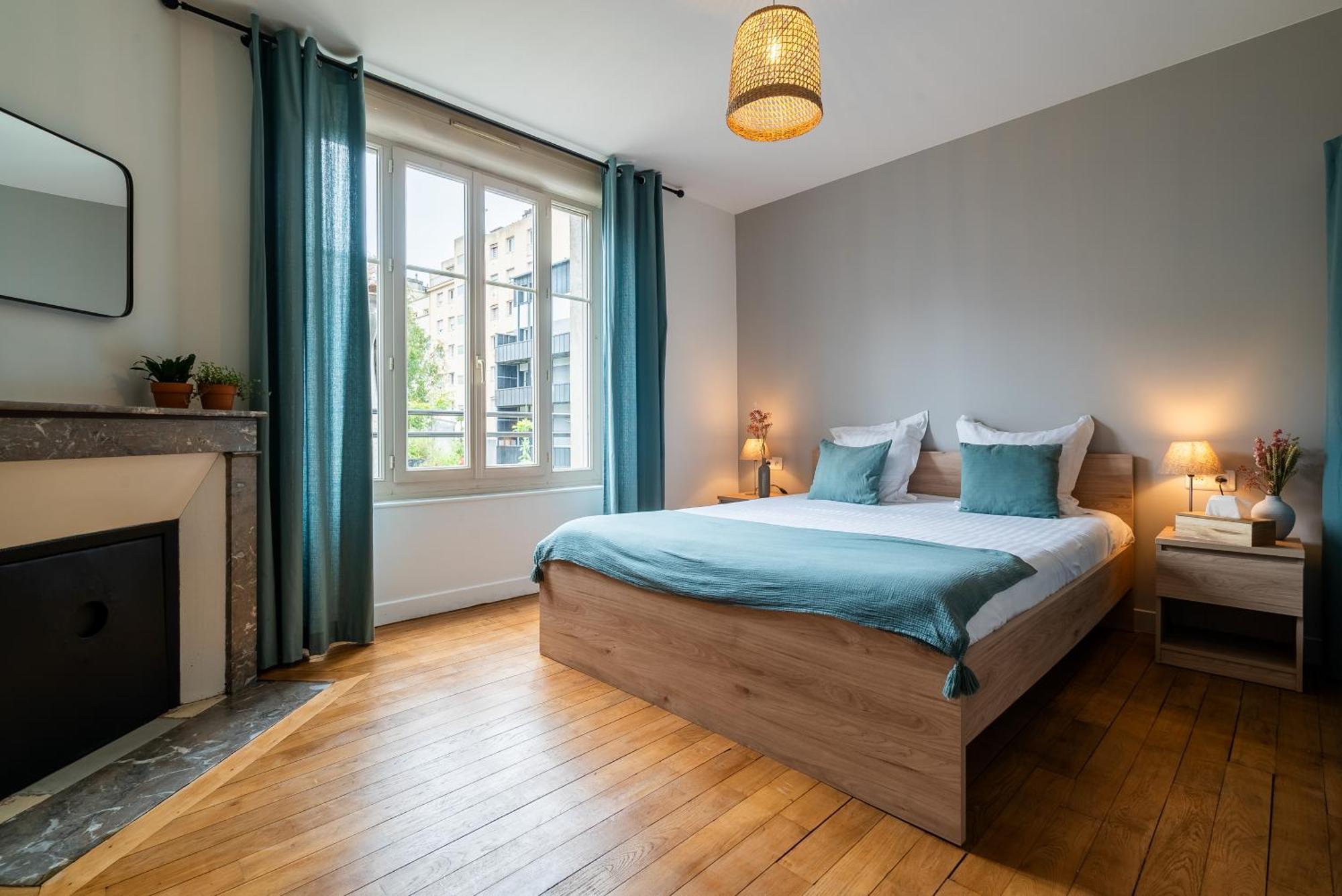 Apartment Mon - Gare De - Familial - Parking En Supp *