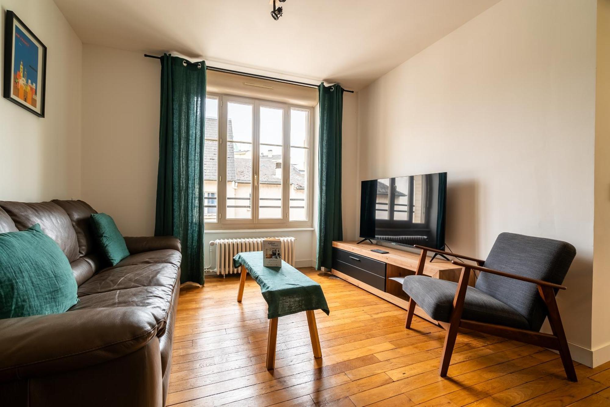 Mon - Gare De - Familial - Parking En Supp Apartment Limoges